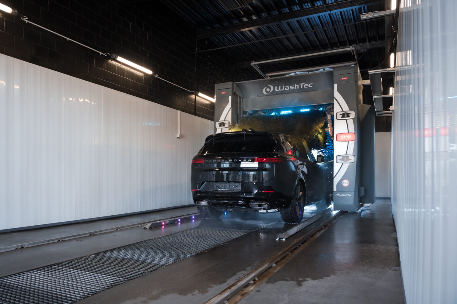 DÉCOUVREZ NOTRE STATION DE LAVAGE ULTRAMODERNE